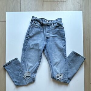 Levi's Women's Wedgie Straight Jeans Light Blue Distressed Denim Size 26